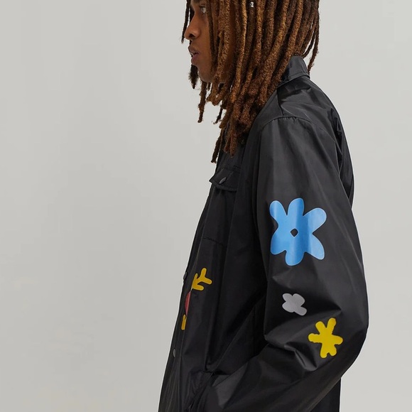 Black Grafitti Stadium Jacket- Size XL - Picture 3 of 11